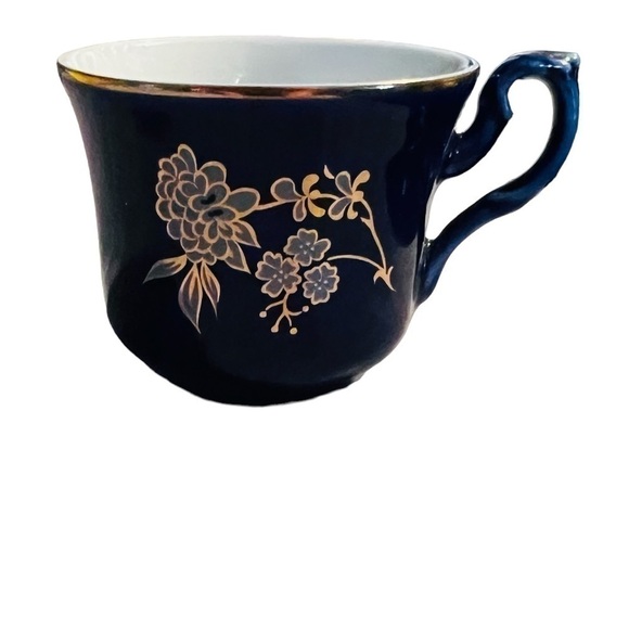 VINTAGE Porcelain Cobalt Blue Hand Painted Tea Cup Gold Gilded - Picture 5 of 6
